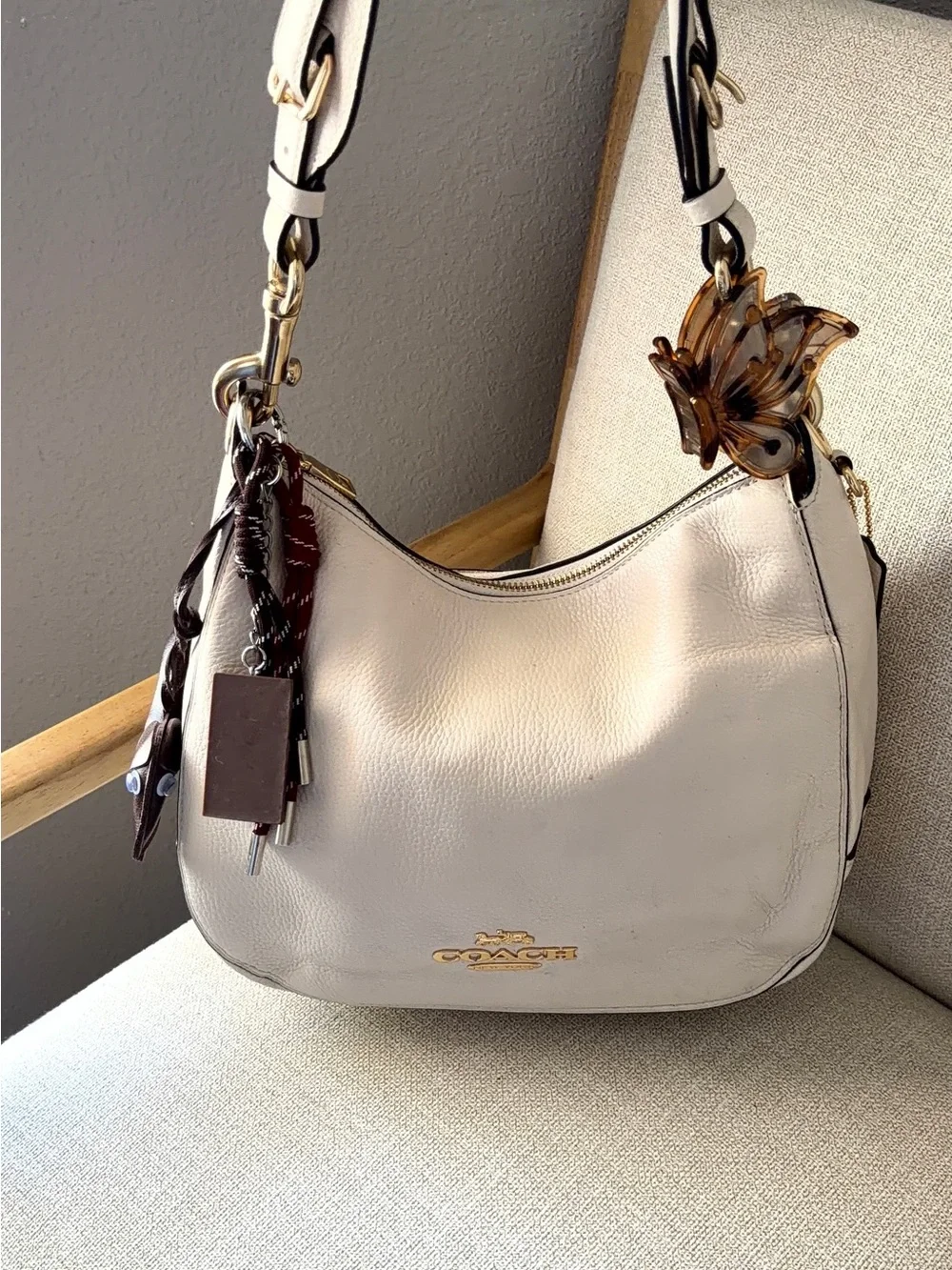 Coach Cream Leather Hobo Bag with Gold Hardware